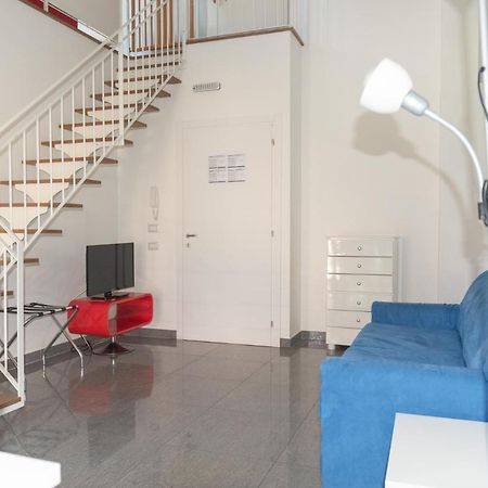לצ'ה Palazzo Leo Suite And Apartment מראה חיצוני תמונה